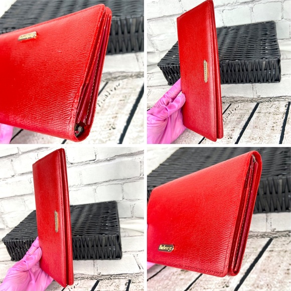 Burberry leather bifold wallet with inside Nova Check plaid cloth - Picture 15 of 16